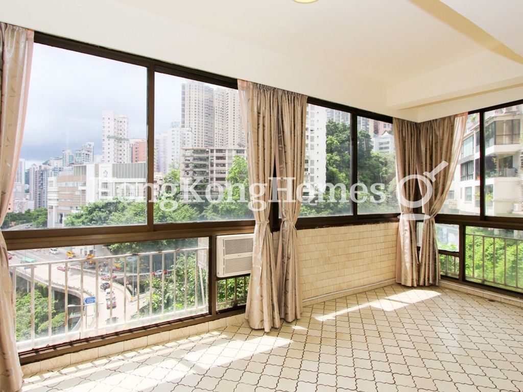 Enclosed Balcony — Robinson Garden Apartment - Block 03F-03G, Mid-levels West