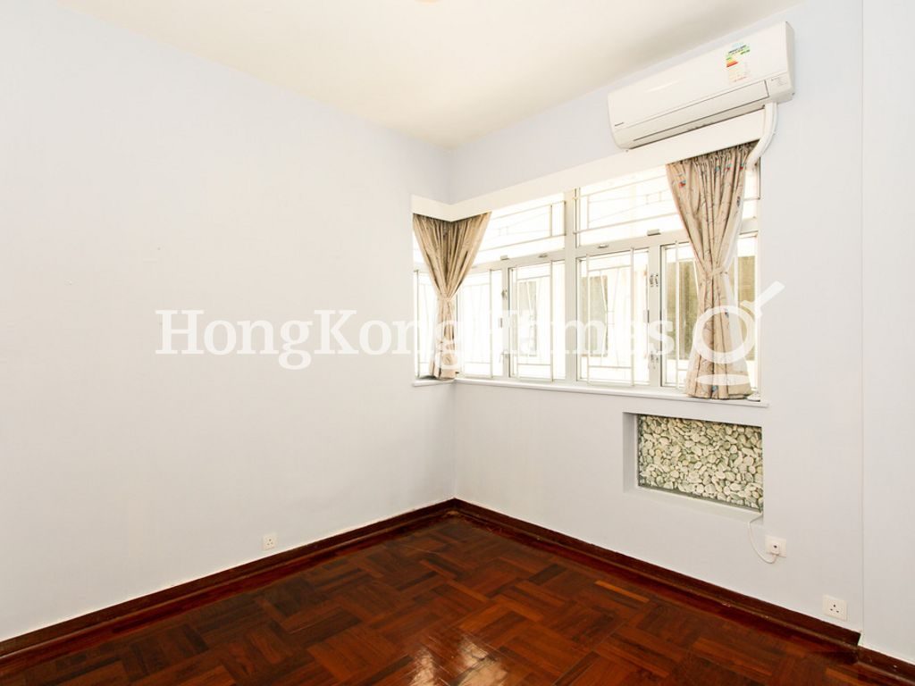 Third Bedroom — Robinson Garden Apartment - Block 03F-03G, Mid-levels West