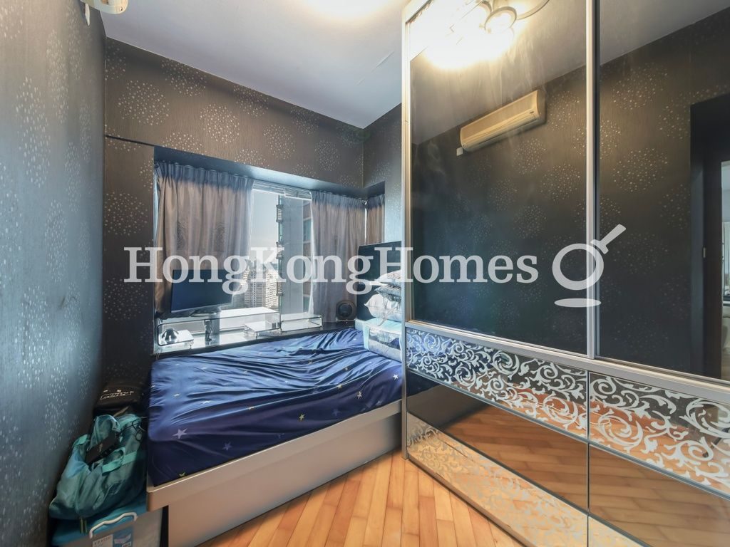 Second Bedroom — Sorrento Tower - 1, Tsim Sha Tsui