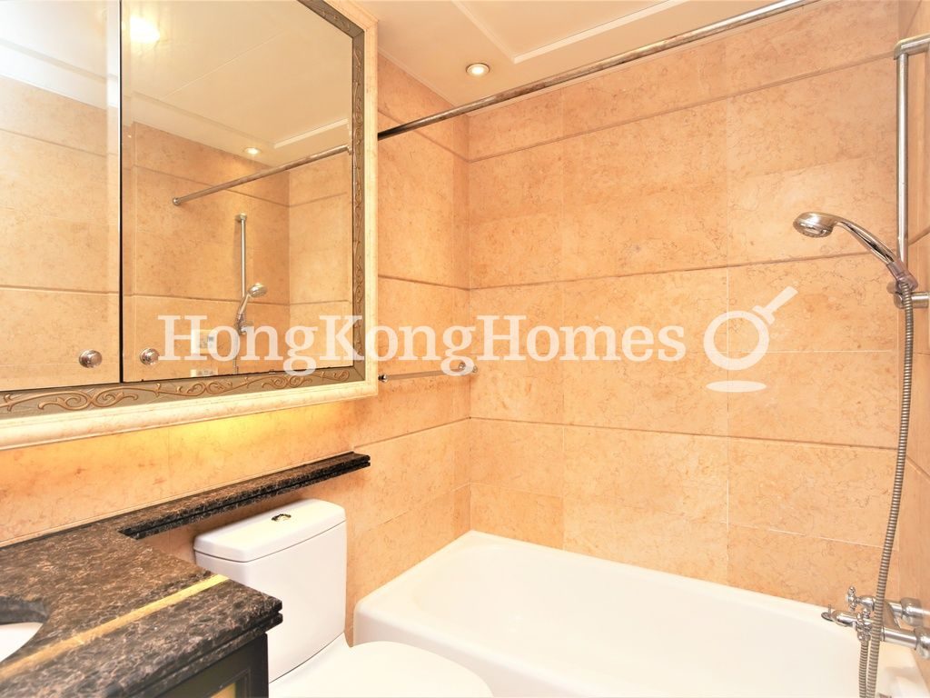 Master Bathroom — The Arch - Block 2 (Star Tower), Tsim Sha Tsui