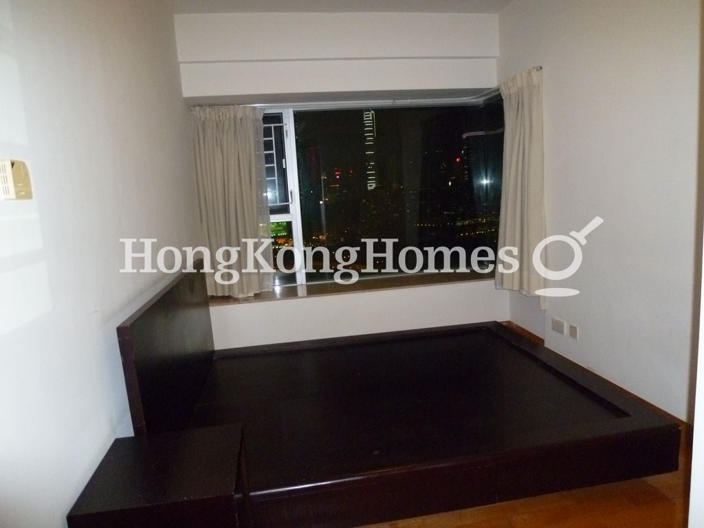 Master Bedroom — The Waterfront - Block 03, Tsim Sha Tsui
