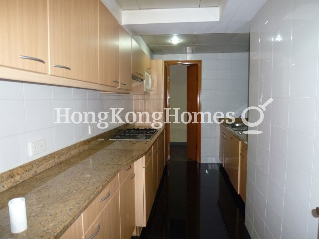Kitchen — The Waterfront - Block 03, Tsim Sha Tsui