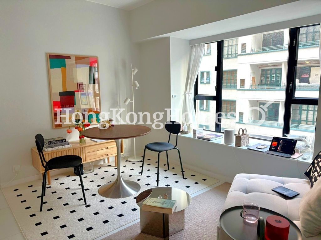 Living and Dining Room — Dawning Height, Central