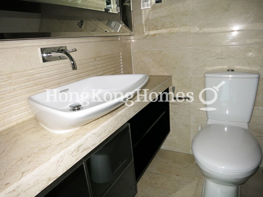 Second Ensuite Bathroom — Meridian Hill - Tower 1, Kowloon Tong