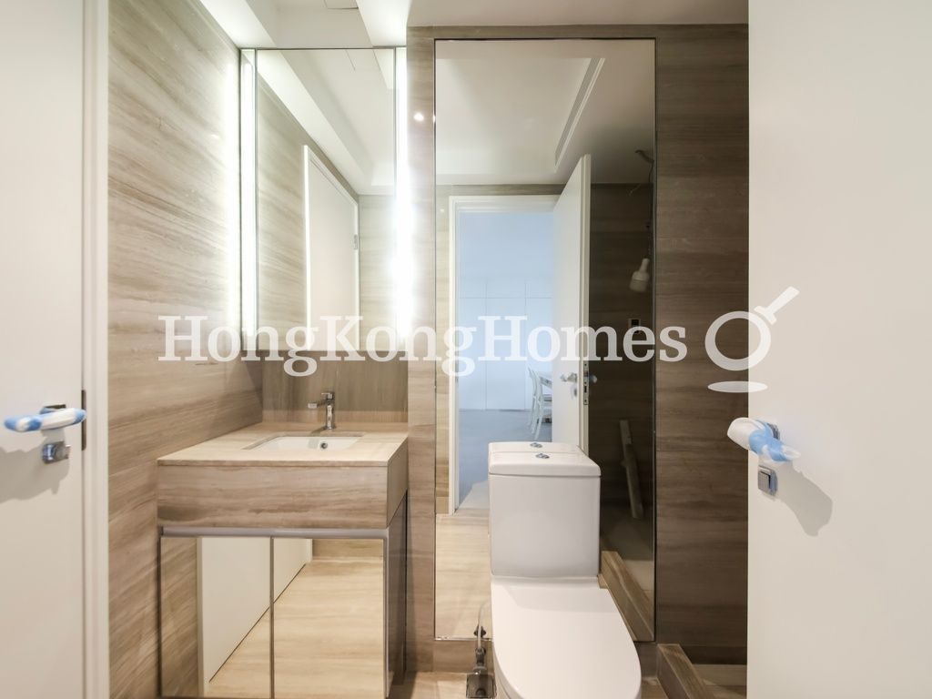 Guest Bathroom — South Bay Towers, Repulse Bay