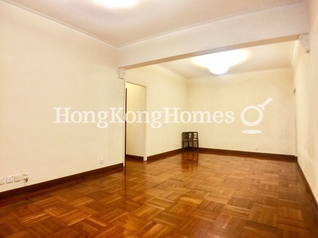 Living and Dining Room — Antonia House, Happy Valley