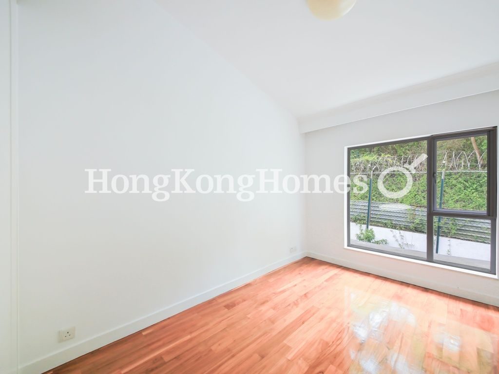 Third Bedroom — Las Pinadas, Clear Water Bay