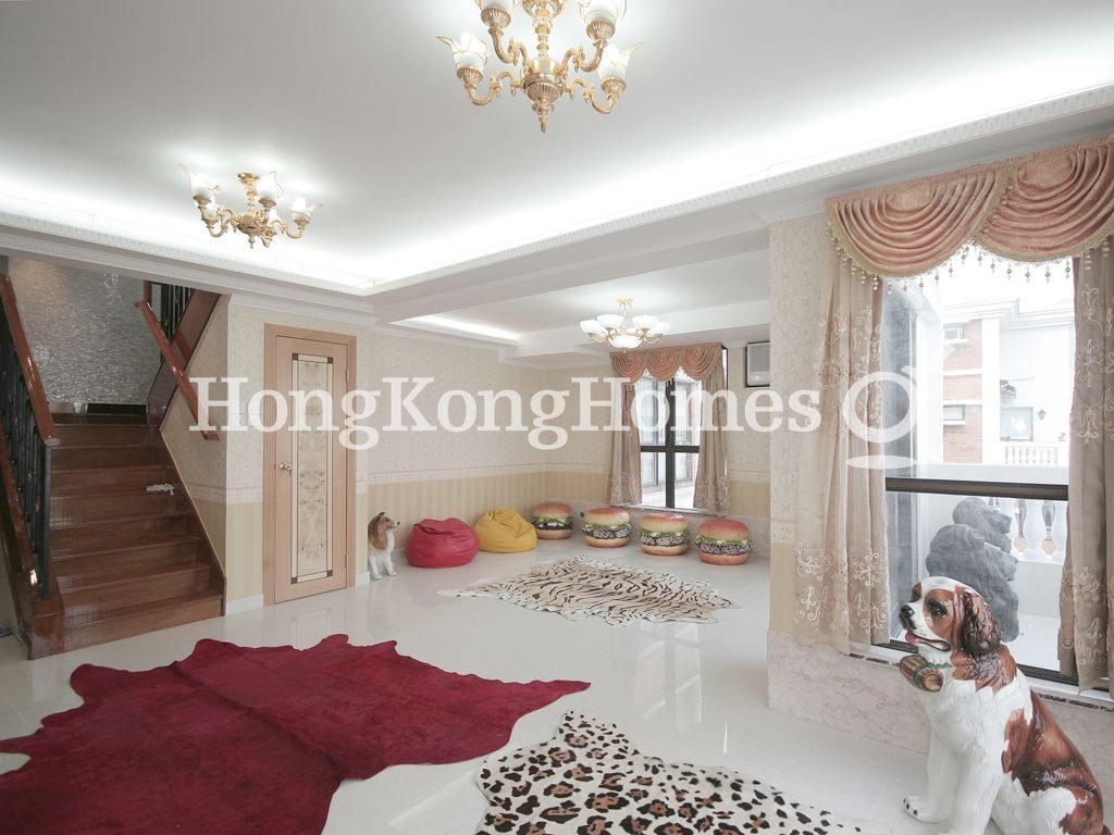 Living and Dining Room — Parc Oasis - Phase 03, Tower 19, Kowloon Tong