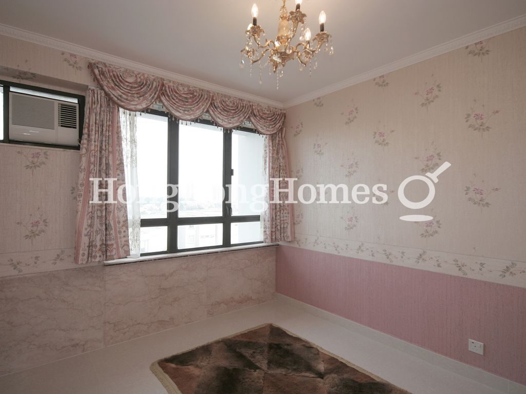Third Bedroom — Parc Oasis - Phase 03, Tower 19, Kowloon Tong