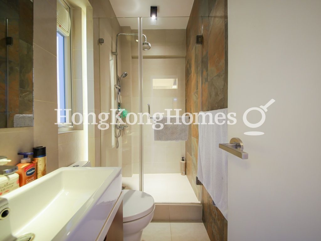 Bathroom — True Light Building, Sai Ying Pun
