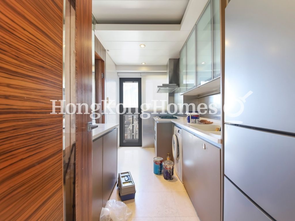 Kitchen — Serenade - Tower 2, Tai Hang