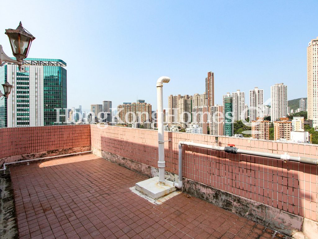 Private Roof Terrace — Village Garden, Happy Valley