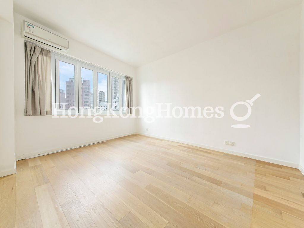 Second Ensuite Bedroom — Village Terrace, 35-41, Happy Valley