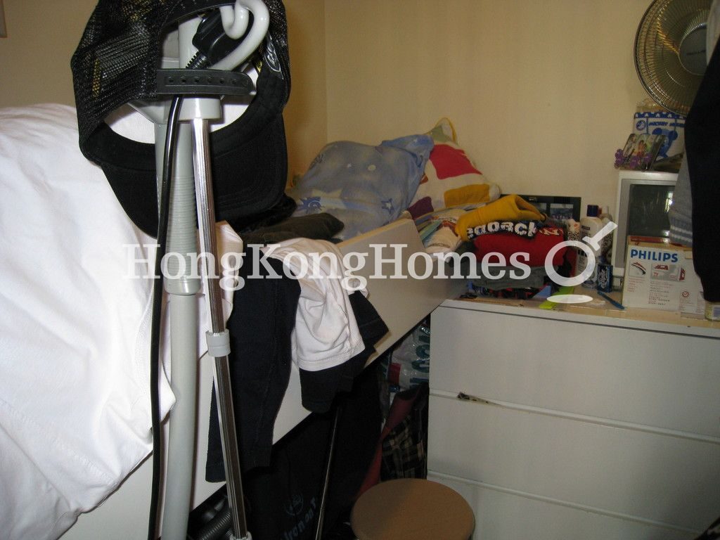 Maid's Room w/ Washroom — The Arch - Block 1 (Sky Tower), Tsim Sha Tsui