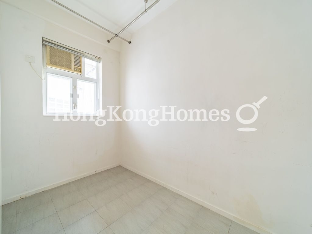 Maid's Room — Wan Chui Yuen, Tai Hang