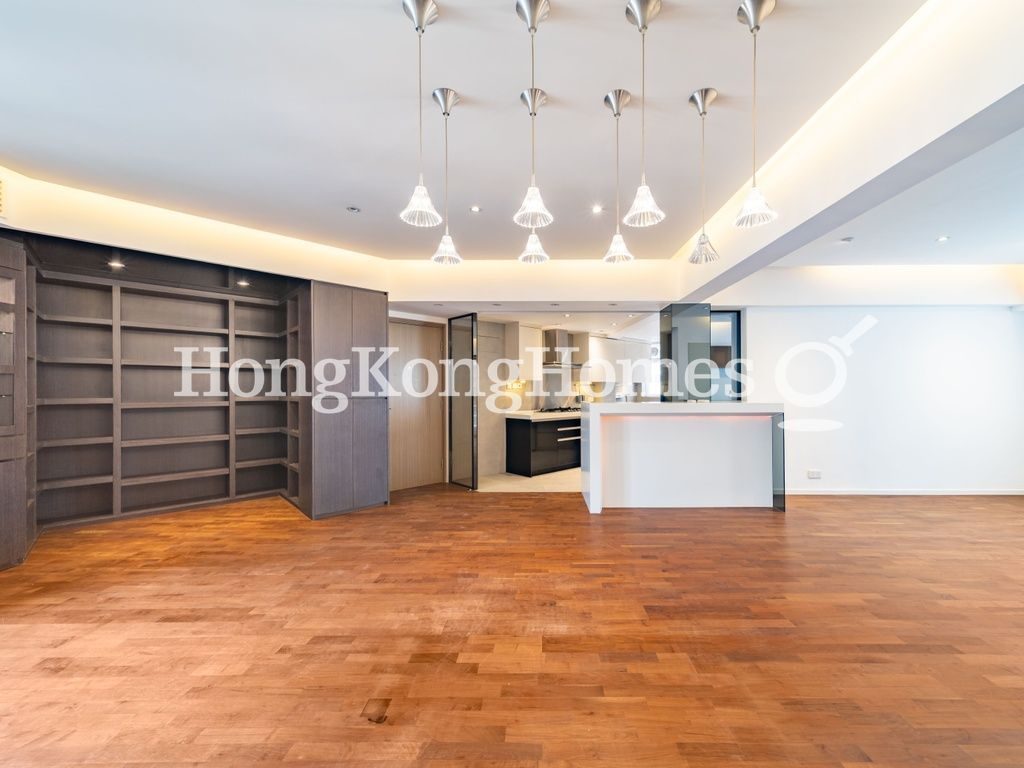 Living and Dining Room — Wan Chui Yuen, Tai Hang