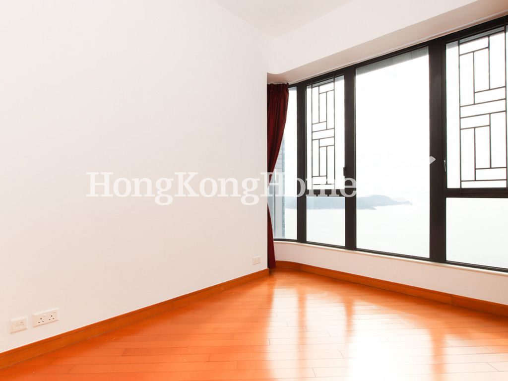 Master Bedroom — Residence Bel-Air - Phase 06 - Bel-Air No. 8, Tower 2, Pokfulam