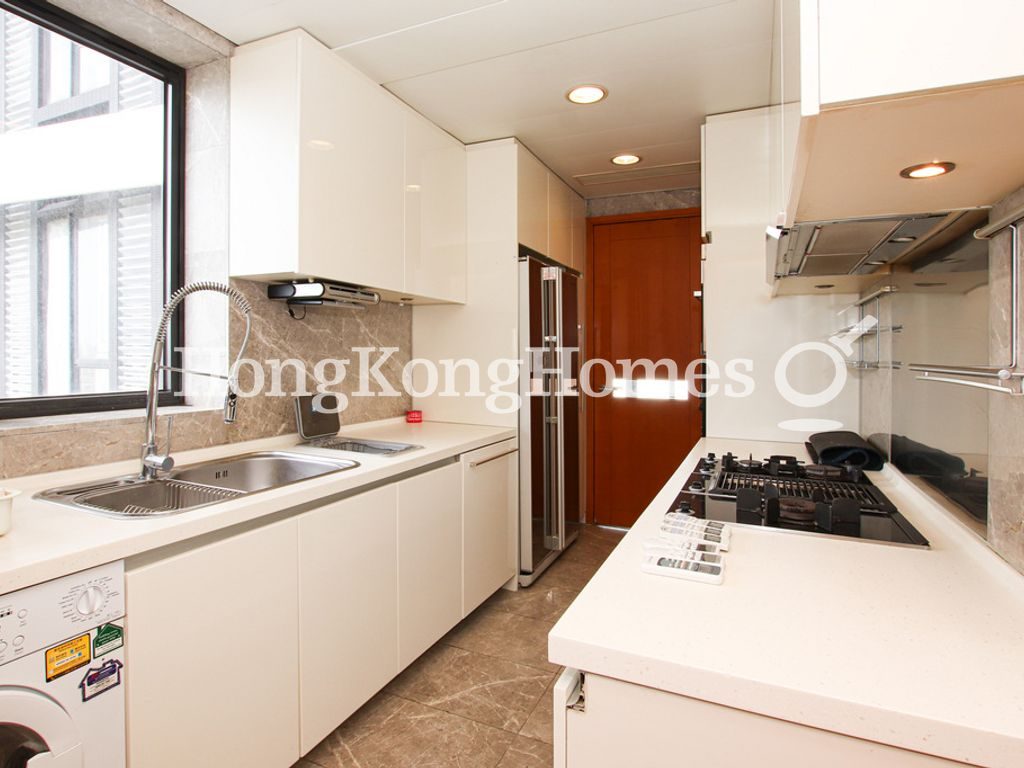 Kitchen — Residence Bel-Air - Phase 06 - Bel-Air No. 8, Tower 2, Pokfulam