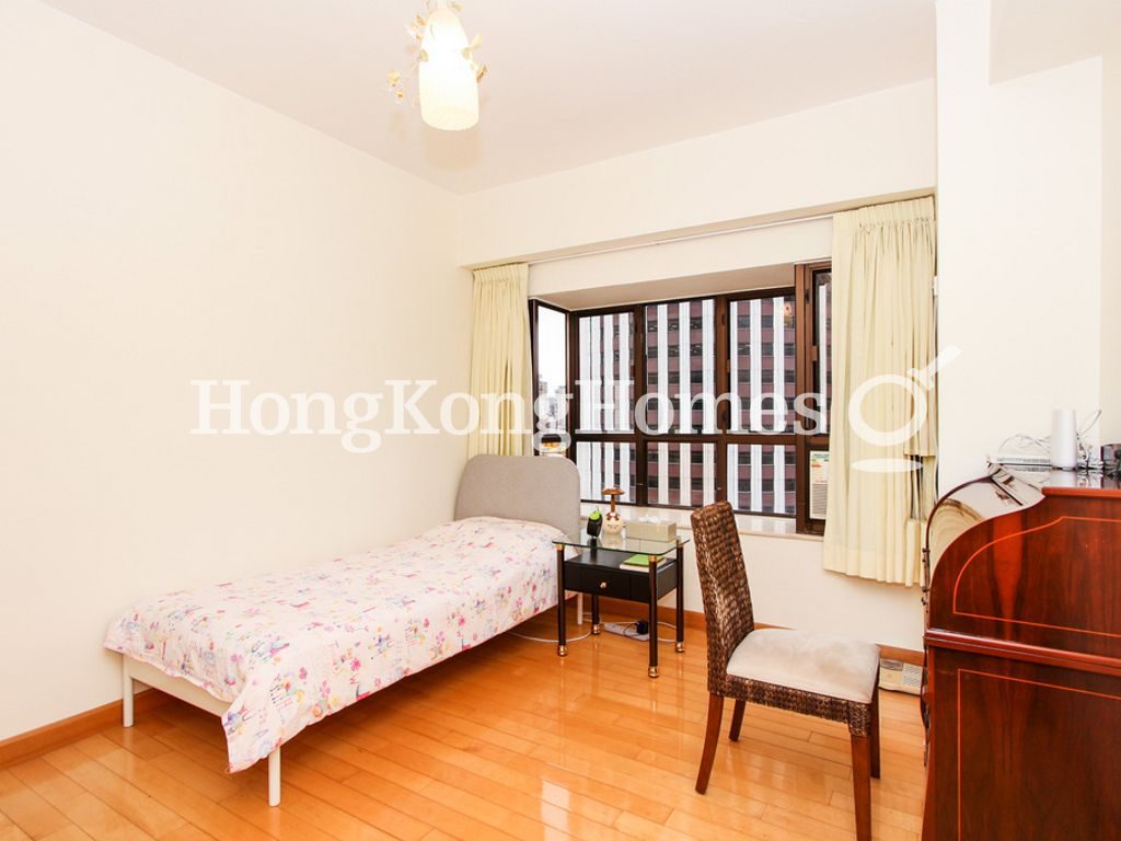 Third Bedroom — Wing Way Court, Mid-levels Central