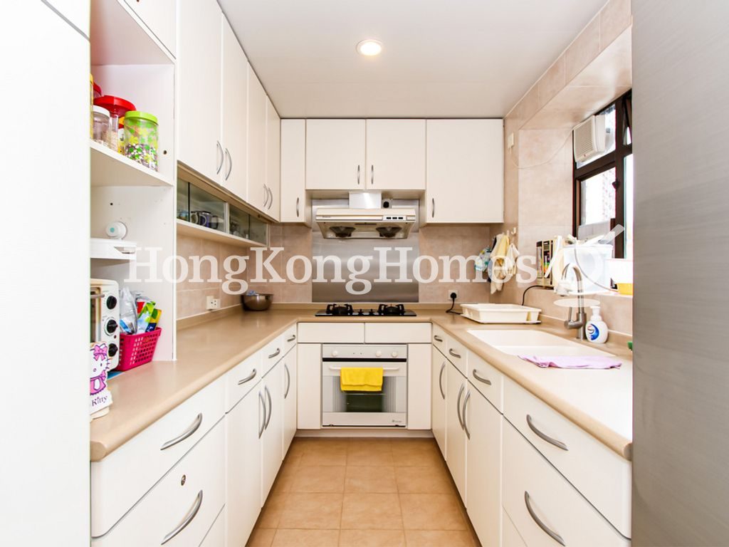 Kitchen — Wing Way Court, Mid-levels Central