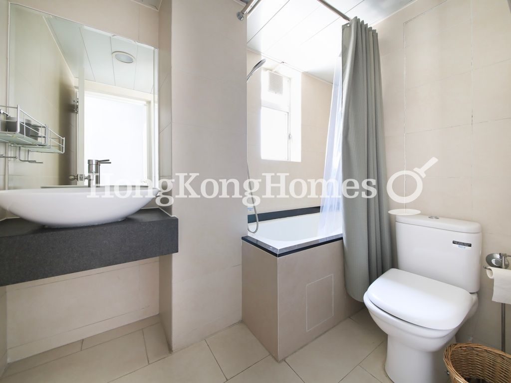Master Bathroom — Victoria Court, Causeway Bay