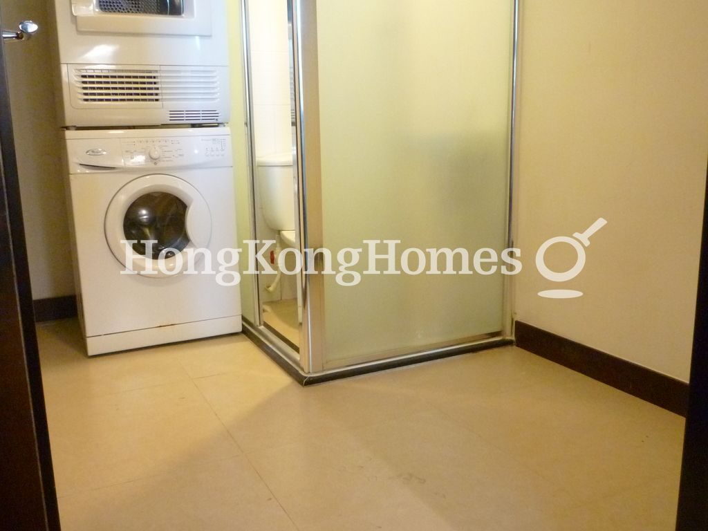 Maid's Room — Celestial Heights-Celestial Avenue No. 35, Ho Man Tin / Waterloo Road