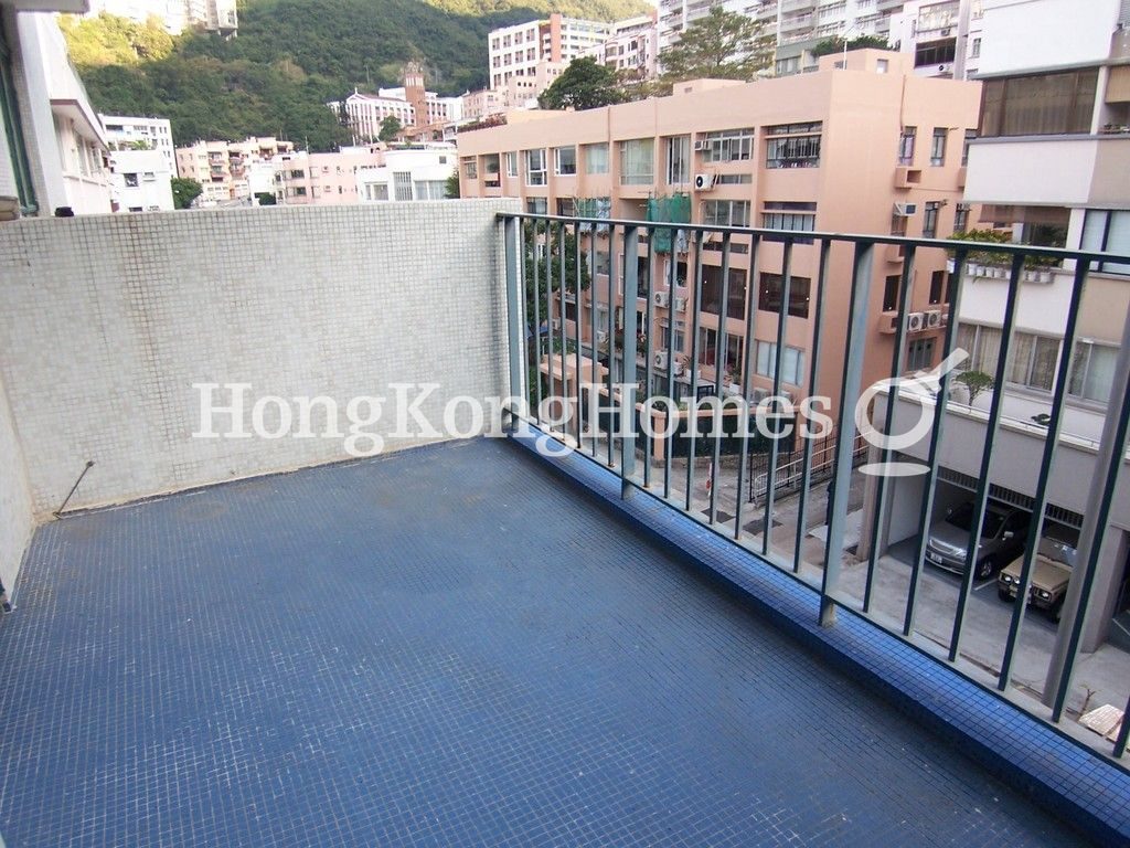 Balcony — Broom Road, 16-20, Happy Valley