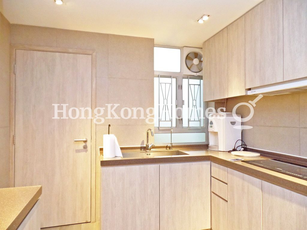 Kitchen — Grosvenor House, Mid-levels Central