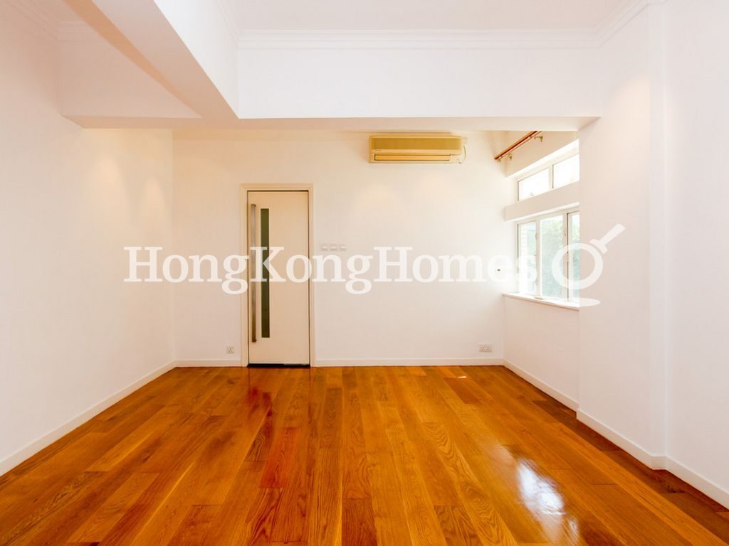 Living and Dining Room — Medallion Heights, Mid-levels West