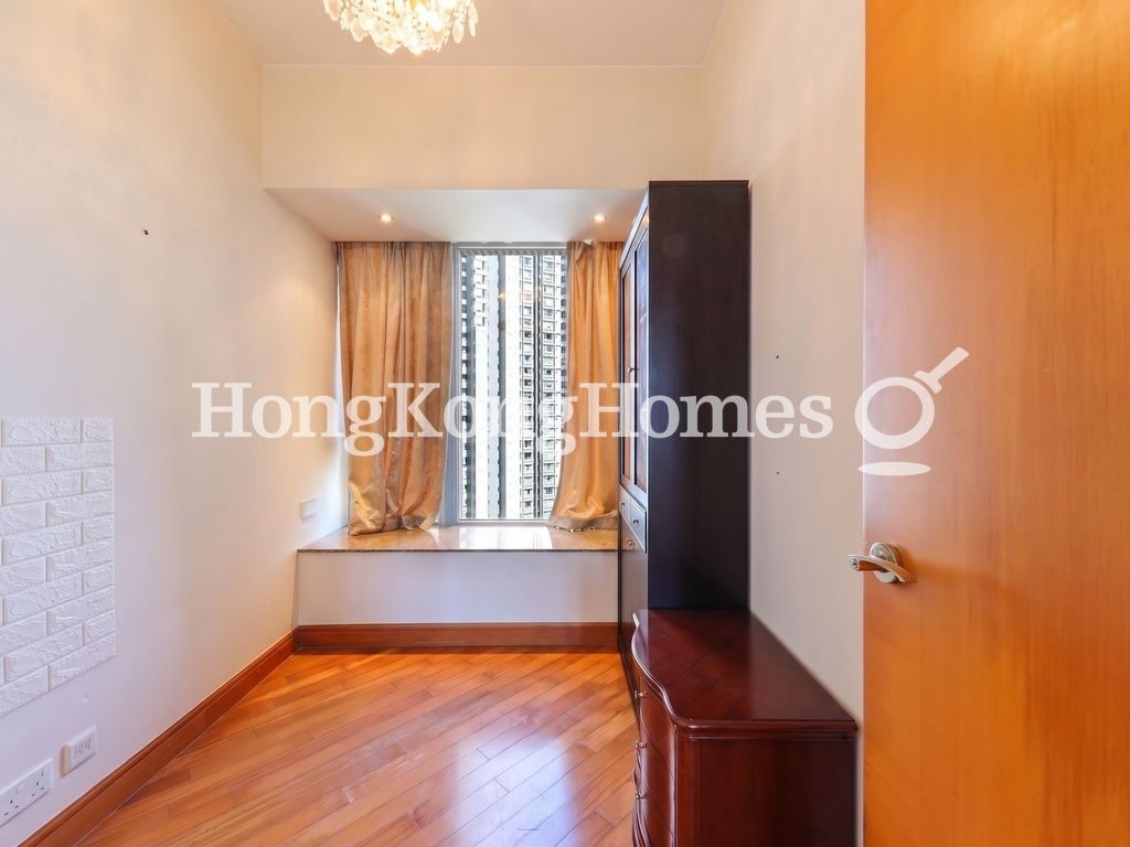 Third Bedroom — Residence Bel-air - Phase 04, Peak Tower 08, Pokfulam