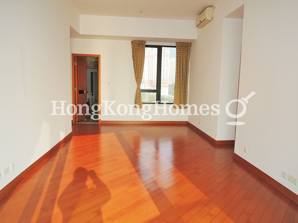 Living and Dining Room — Residence Bel-Air - Phase 06 - Bel-Air No. 8, Tower 2, Pokfulam