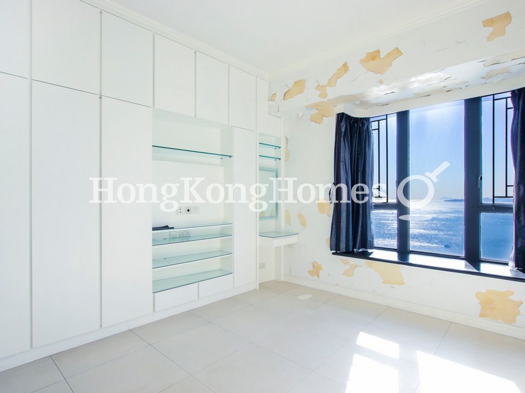 Master Bedroom — Residence Bel-Air - Phase 06 - Bel-Air No. 8, Tower 3, Pokfulam