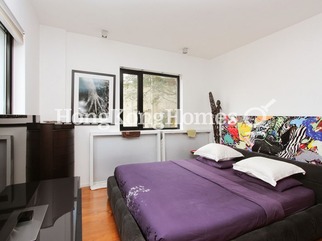 Master Bedroom — Seaview Mansions, Mid-levels Central