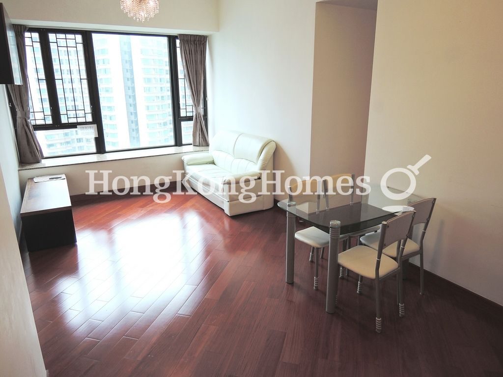 Living and Dining Room — The Arch - Block 1 (Sky Tower), Tsim Sha Tsui