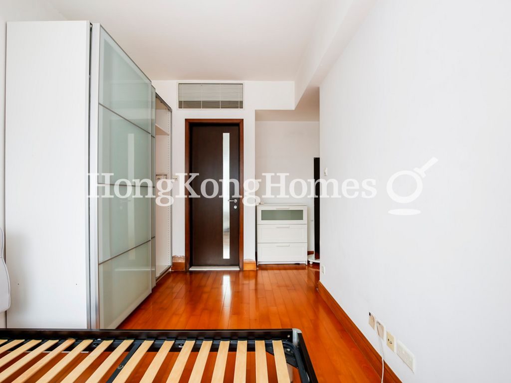 Master Bedroom — The Harbourside - Tower 3, Tsim Sha Tsui