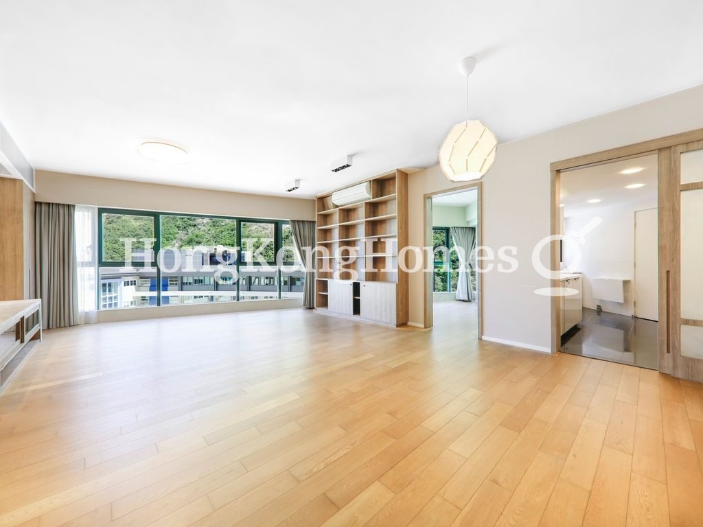 Living and Dining Room — South Bay Palace - Block 01, Repulse Bay