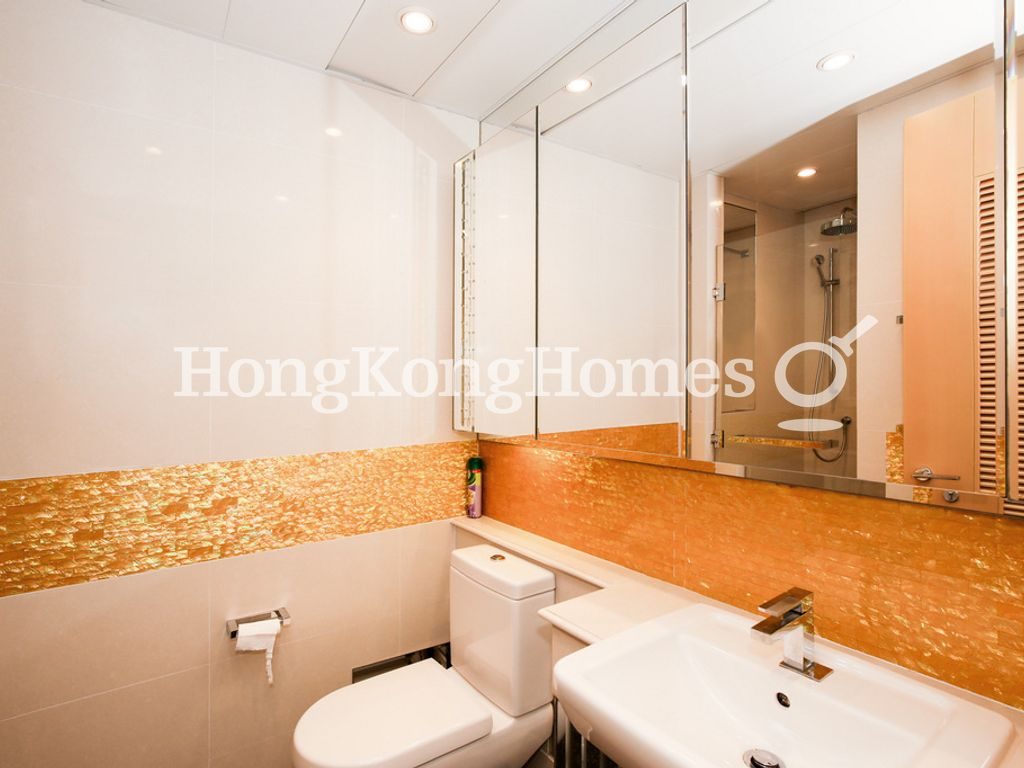 Guest Bathroom — The Masterpiece, Tsim Sha Tsui