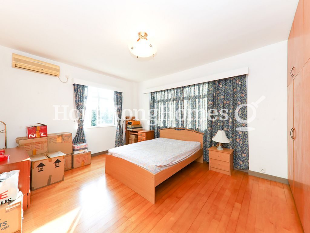 Master Bedroom — Crown Terrace, 18-22, Pokfulam