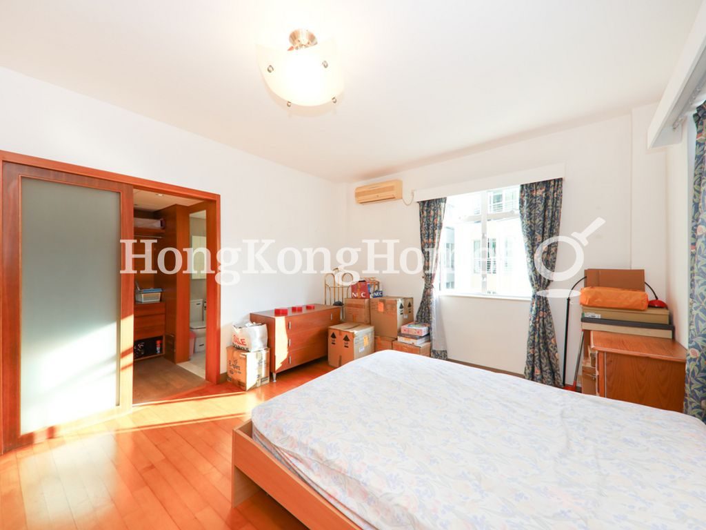 Master Bedroom — Crown Terrace, 18-22, Pokfulam