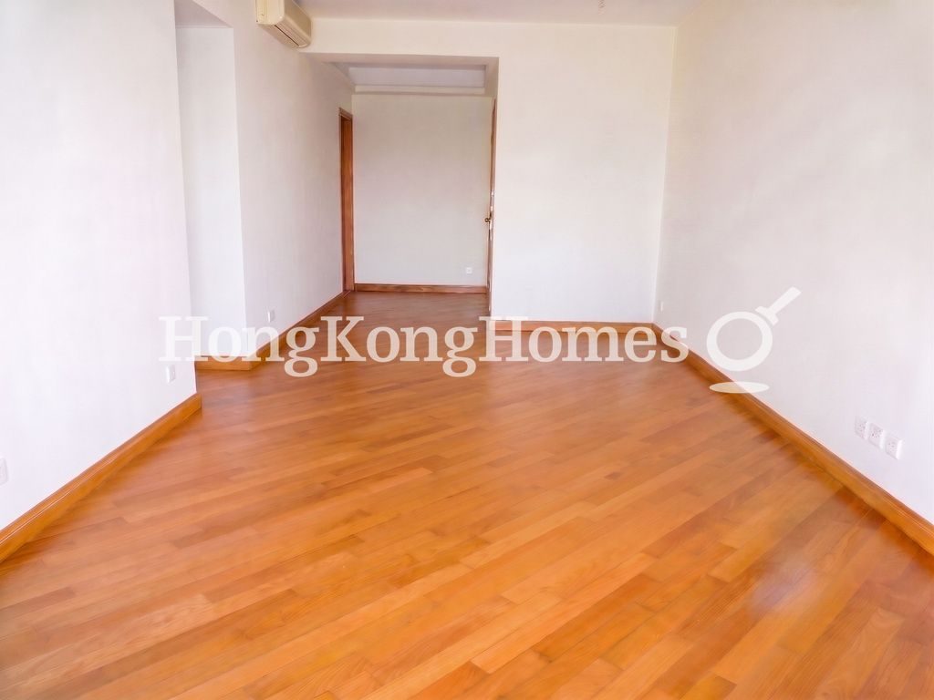 Living and Dining Room — Residence Bel-air - Phase 02, South Tower 01, Pokfulam
