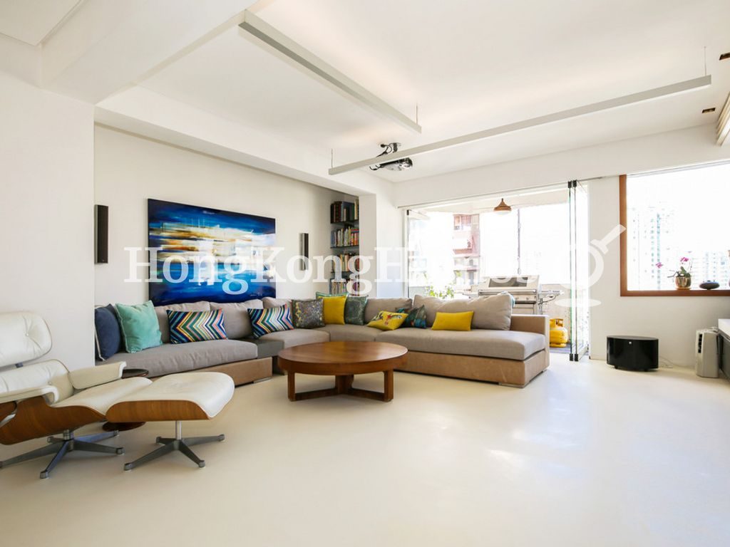 Living and Dining Room — Fulham Garden Blk A-B, Pokfulam