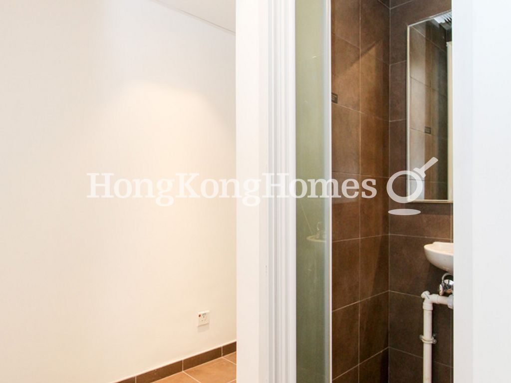 Maid's Room — Harbour Glory, North Point