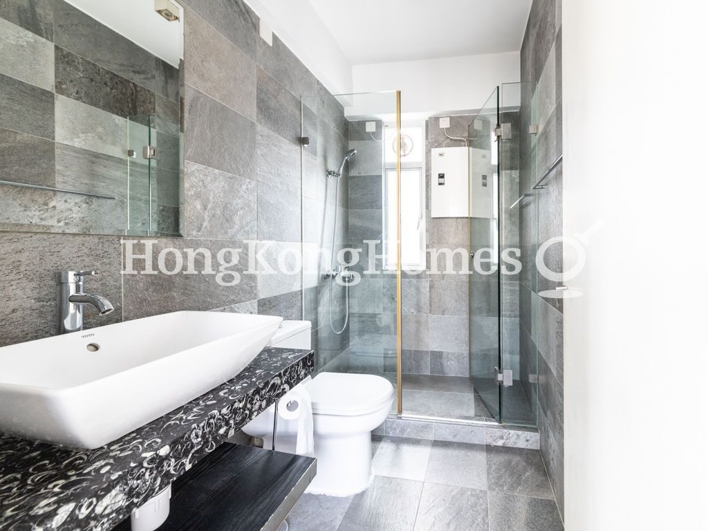 Bathroom — Felicity Building, Sheung Wan