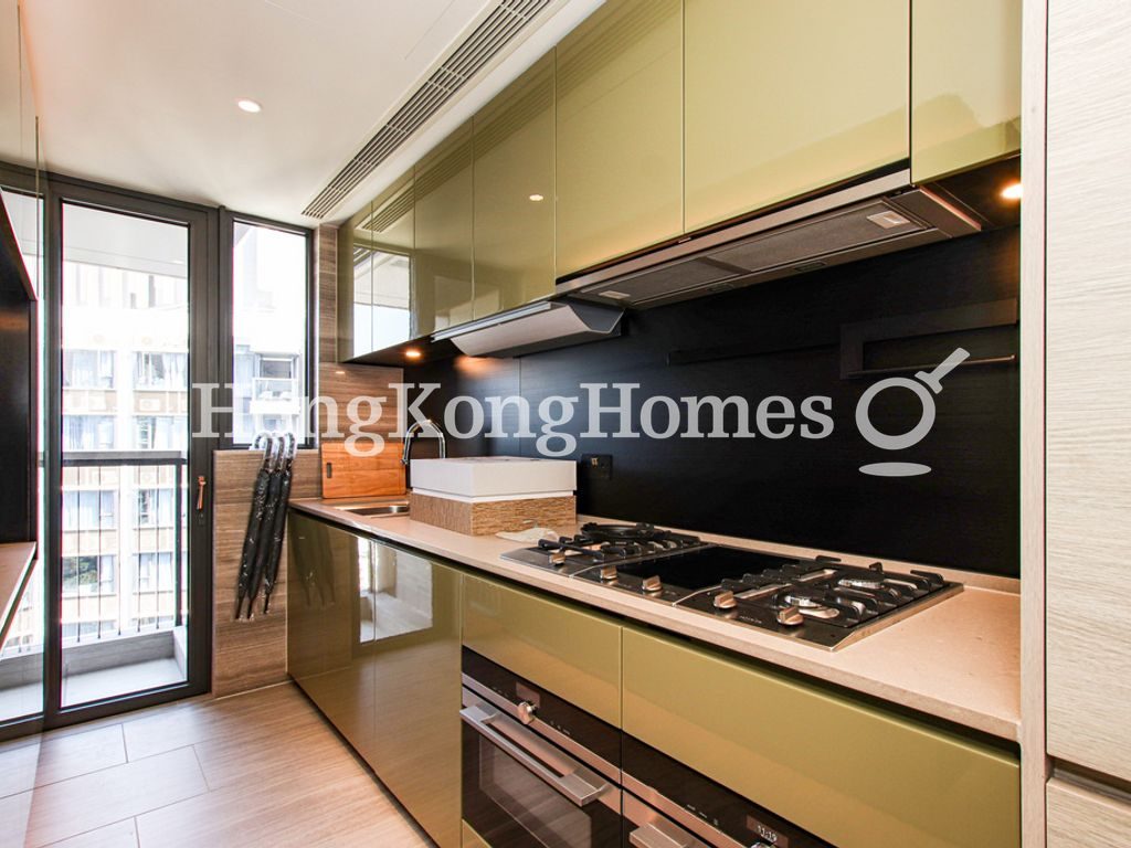 Kitchen — Fleur Pavilia, North Point