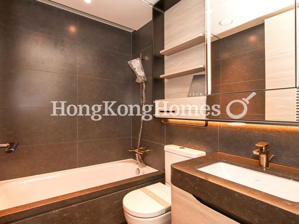 Guest Bathroom — Fleur Pavilia, North Point