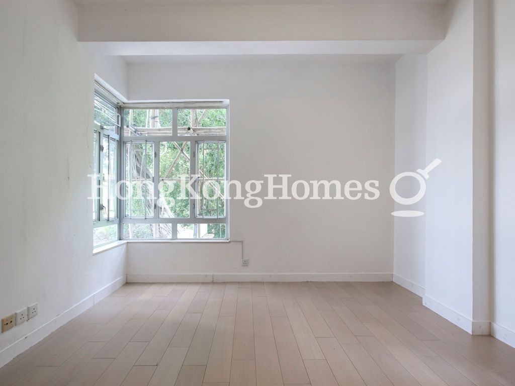 Second Bedroom — Sea and Sky Court, Stanley