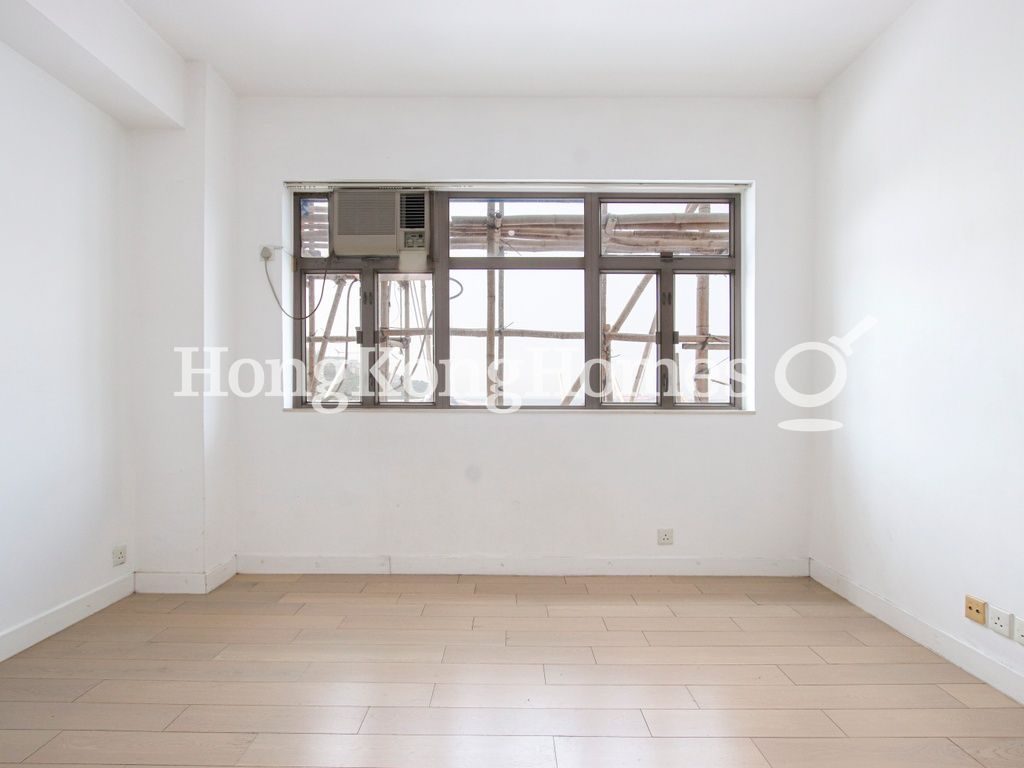 Third Bedroom — Sea and Sky Court, Stanley