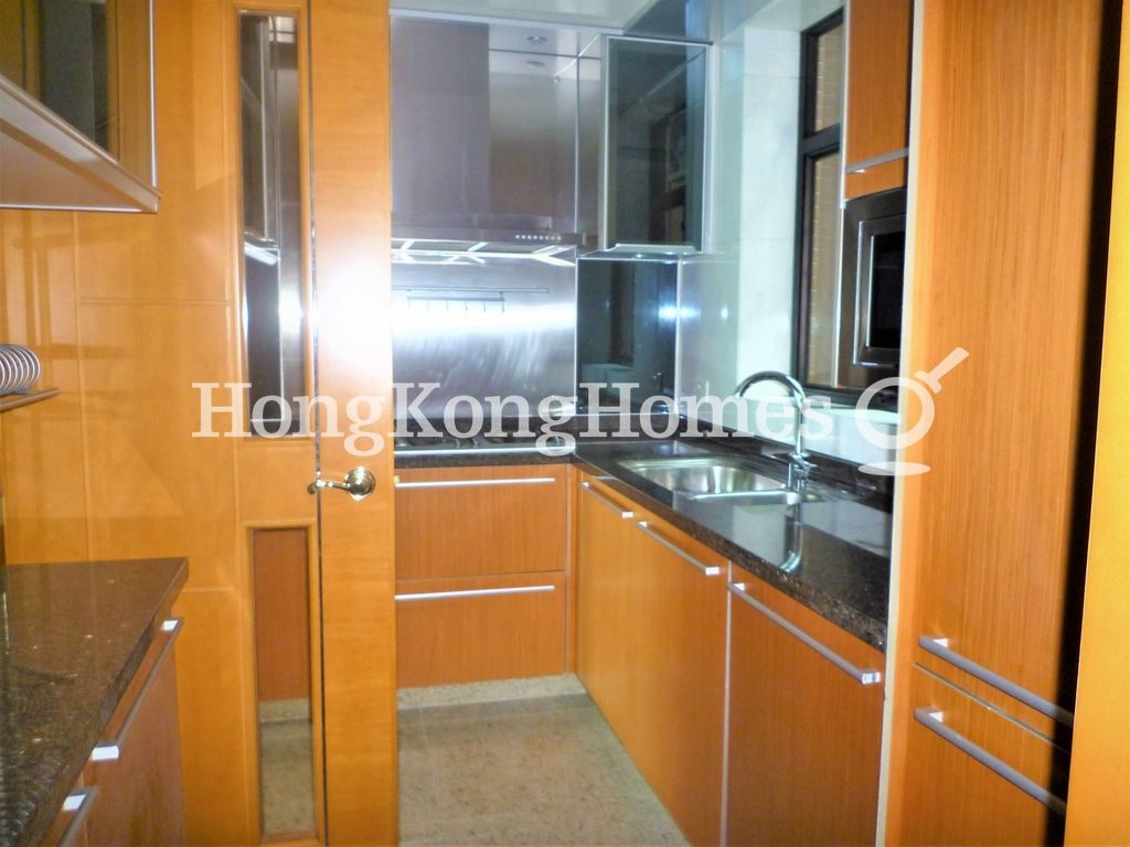 Kitchen — The Arch - Block 1 (Sky Tower), Tsim Sha Tsui