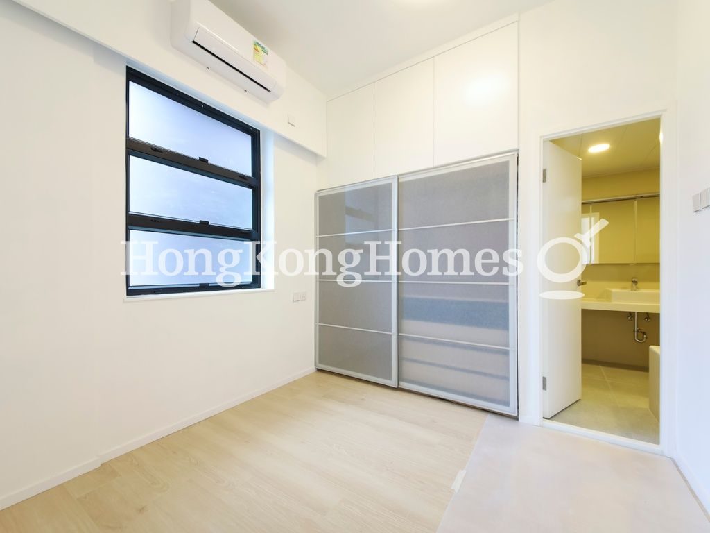 Master Bedroom — Happy Mansion, Mid-levels Central