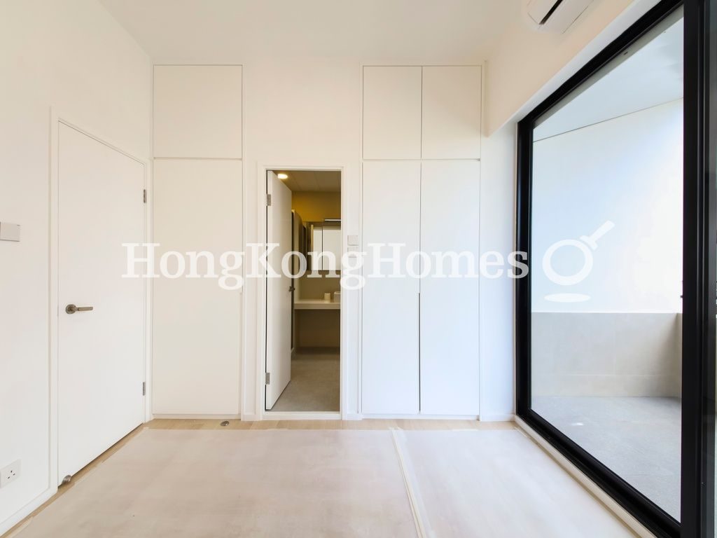 Second Ensuite Bedroom — Happy Mansion, Mid-levels Central